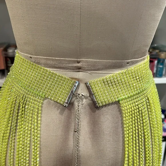 Neon yellow Rhienstone skirt - Picture 3 of 3